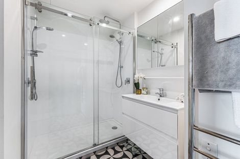 Photo of property in 58/45 Stanley Road, Stanley Point, Auckland, 0624