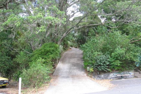 Photo of property in 47 Valley Road, Titirangi, Auckland, 0604