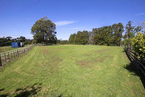 Photo of property in 1021 Old North Road, Waimauku, 0882