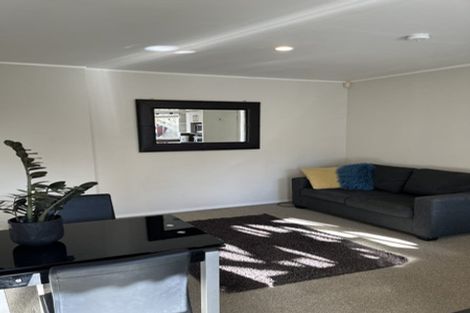 Photo of property in 3/1 Gulf Crest, Bucklands Beach, Auckland, 2012