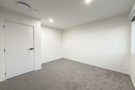 Photo of property in 9a Tangelo Place, Bucklands Beach, Auckland, 2012