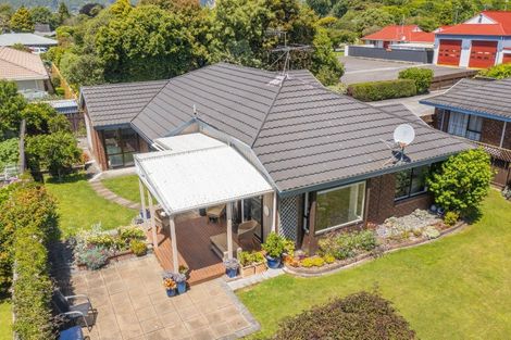 Photo of property in 349b Te Moana Road, Waikanae, 5036