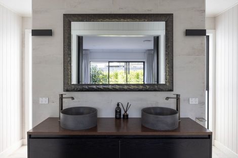 Photo of property in 23 Rich Rise, Havelock North, 4130