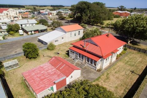 Photo of property in 10 Park Street, Foxton, 4814