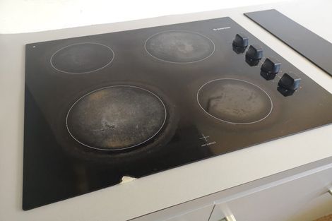 Photo of property in 59 Apsley Drive, Avonhead, Christchurch, 8042