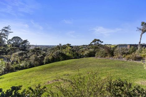 Photo of property in 1119b Whangaparaoa Road, Tindalls Beach, Whangaparaoa, 0930