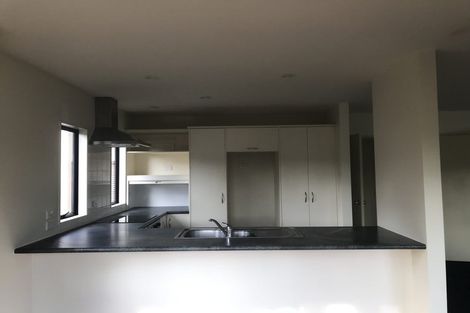 Photo of property in 1/15 Glastron Place, Bayview, Auckland, 0629