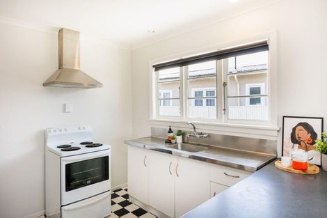 Photo of property in 20 Liverpool Street, Takaro, Palmerston North, 4412