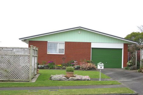 Photo of property in 23 Nevada Drive, Merrilands, New Plymouth, 4312