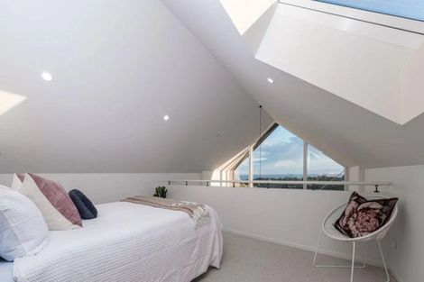 Photo of property in 24 Kayforce Road, Ocean View, Dunedin, 9035