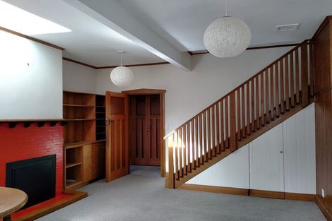 Photo of property in 112 Grafton Road, Roseneath, Wellington, 6011