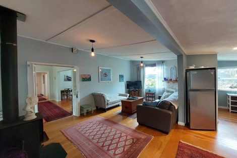 Photo of property in 39 South Road, Blagdon, New Plymouth, 4310