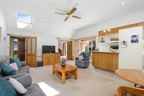 Photo of property in 2/6 Penhelig Place, Burnside, Christchurch, 8053
