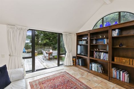 Photo of property in 19a Ngatoto Street, Khandallah, Wellington, 6035