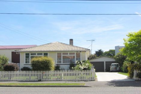 Photo of property in 16 Tanner Street, Woolston, Christchurch, 8023
