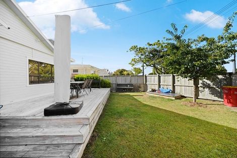 Photo of property in 8 Arawa Street, Frankton, Hamilton, 3204