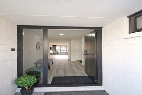 Photo of property in 16 Ballintoy Park Drive, Welcome Bay, Tauranga, 3175