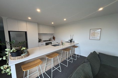 Photo of property in 2/12 Bostonkip Crescent, Fitzroy, Hamilton, 3282