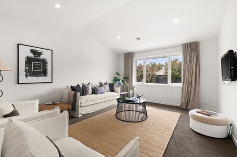 Photo of property in 54 Whakatomo Place, Havelock North, 4130