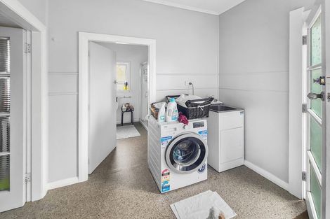 Photo of property in 192 Tasman Street, Opunake, 4616