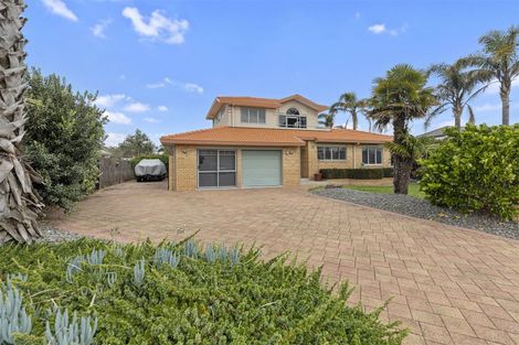 Photo of property in 50 Santa Monica Drive, Papamoa Beach, Papamoa, 3118