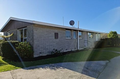 Photo of property in 19 Stacey Place, Woolston, Christchurch, 8062