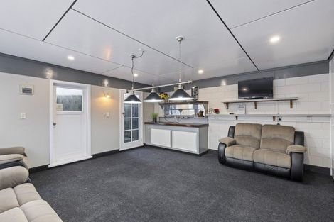 Photo of property in 73b South Road, Blagdon, New Plymouth, 4310