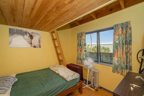 Photo of property in 15 Pipi Dune, Whitianga, 3510