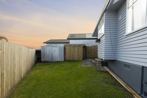 Photo of property in 17a Stirling Grove, Greerton, Tauranga, 3112
