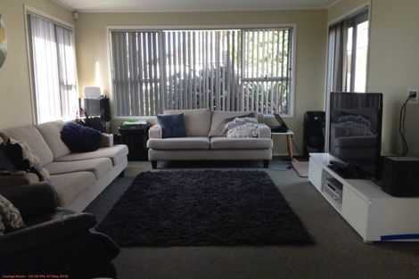 Photo of property in 12 Malmo Place, Massey, Auckland, 0614