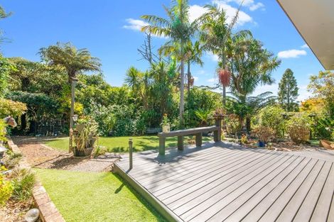 Photo of property in 99 John Downs Drive, Browns Bay, Auckland, 0630