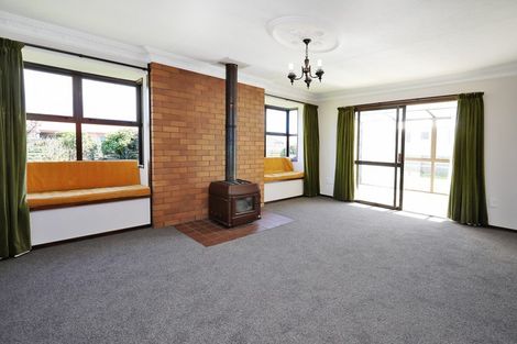 Photo of property in 746 Queens Drive, Waikiwi, Invercargill, 9810