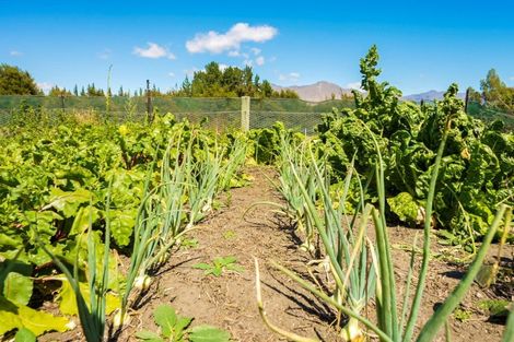 Photo of property in 354 Dublin Bay Road, Albert Town, Wanaka, 9382