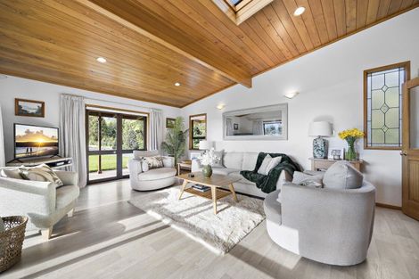 Photo of property in 47 Cherrington Road, Clevedon, Papakura, 2582