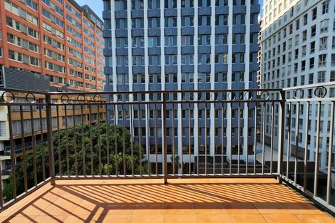 Photo of property in Atrium Towers, 5e/154 The Terrace, Wellington Central, Wellington, 6011