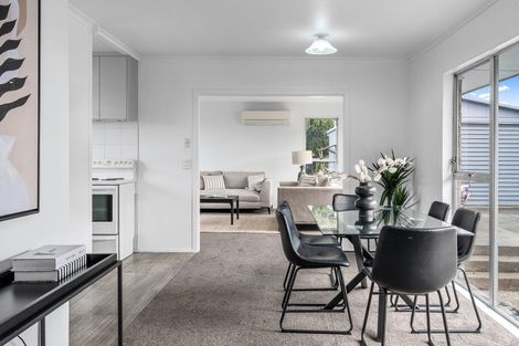 Photo of property in 8 Tosswill Road, Prebbleton, 7604