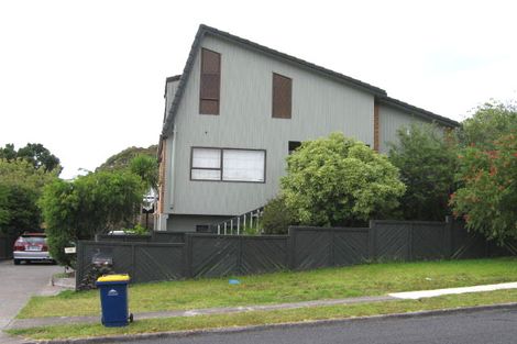 Photo of property in 174 Stapleford Crescent, Browns Bay, Auckland, 0630