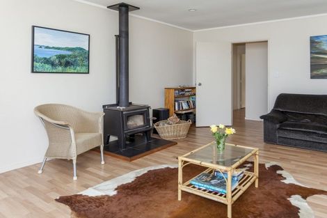 Photo of property in 7 Kowhai Place, Tuateawa, Coromandel, 3583