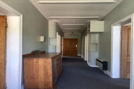 Photo of property in 30 Hargreaves Street, Mount Cook, Wellington, 6021