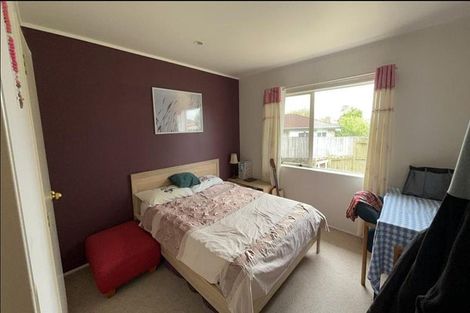 Photo of property in 1/25 Glenlea Place, Flat Bush, Auckland, 2019