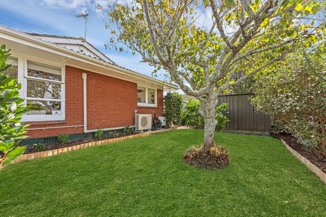Photo of property in 1/14 Stanniland Street, Sunnyhills, Auckland, 2010
