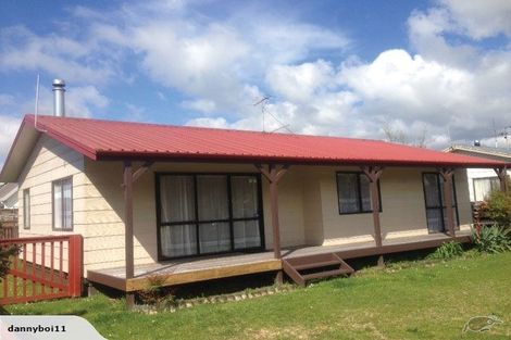 Photo of property in 42a Aquarius Drive, Kawaha Point, Rotorua, 3010