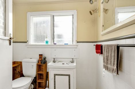 Photo of property in 8 George Street, Pleasant Point, 7903