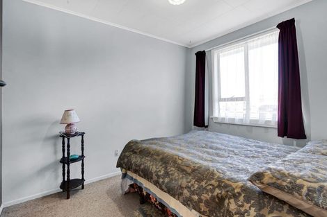 Photo of property in 44 Reid Avenue, Hawera, 4610