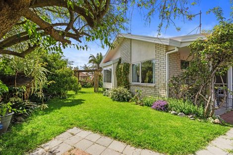 Photo of property in 4 Liftan Place, Mount Maunganui, 3116