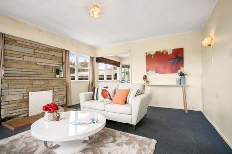 Photo of property in 11 Rowan Terrace, Te Atatu South, Auckland, 0610