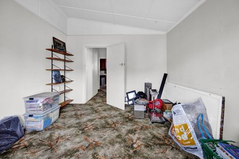 Photo of property in 6 Lincoln Street, Patea, 4520