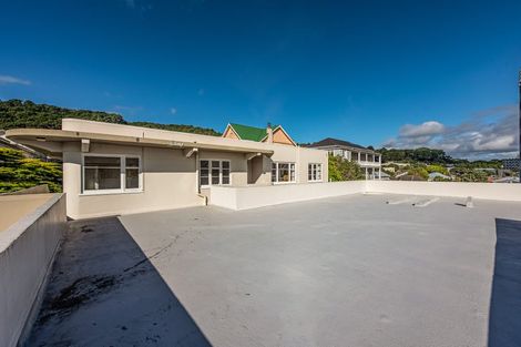 Photo of property in Ionian Flats, 123-125 Brougham Street, Mount Victoria, Wellington, 6011