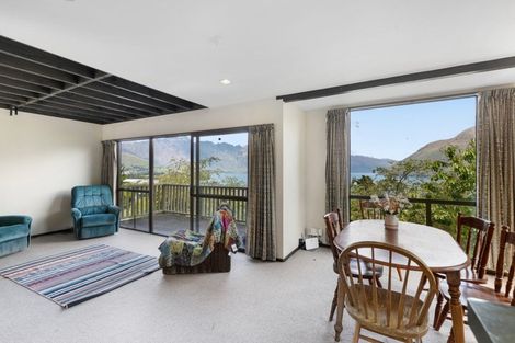 Photo of property in 6/4 Sainsbury Road, Fernhill, Queenstown, 9300