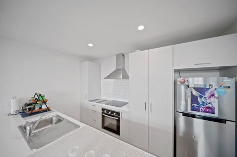 Photo of property in 7 Kapuarangi Lane, Papakura, 2110